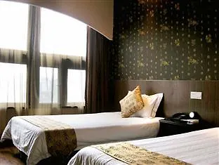 ホテルStarway Yipeng 上海市